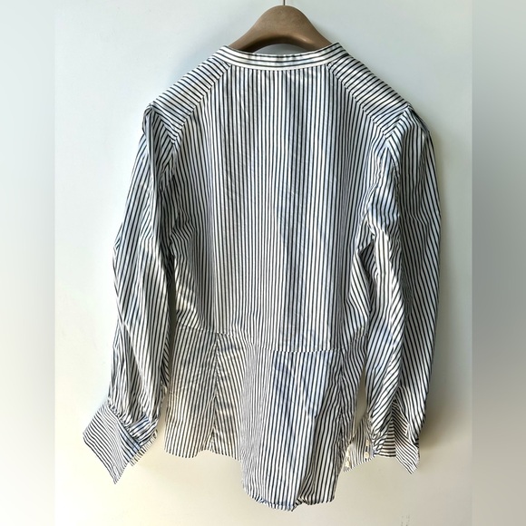 EUC COS Balloon Puffy Sleeve Striped Black & White Cotton Blouse, fitted, size 4 - Picture 5 of 10
